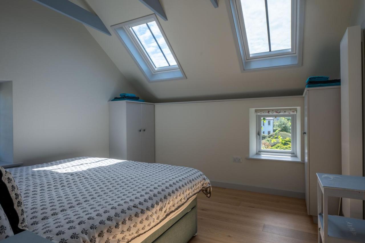Converted Hay-Loft With Stunning Countryside Views Haverfordwest Ngoại thất bức ảnh