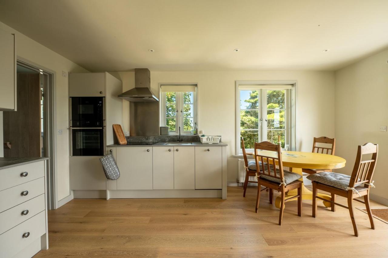 Converted Hay-Loft With Stunning Countryside Views Haverfordwest Ngoại thất bức ảnh
