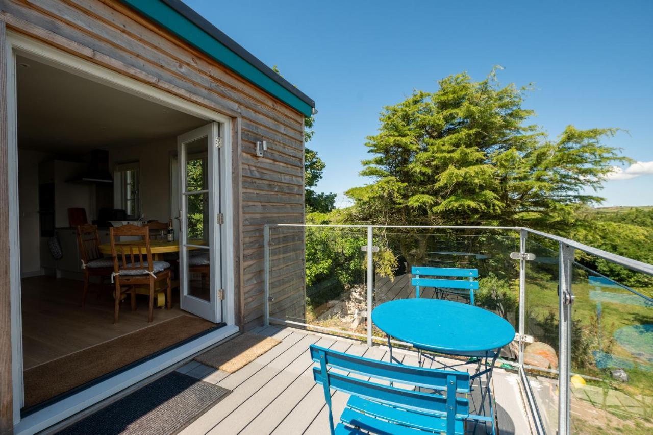 Converted Hay-Loft With Stunning Countryside Views Haverfordwest Ngoại thất bức ảnh